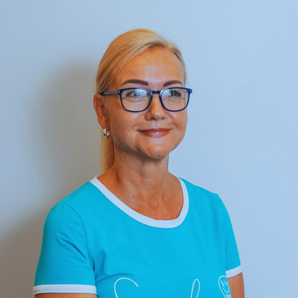 Porträt von Gabriele Strobl, Expertin für Haarlaser- Behandlungen bei med fit wohlfühlschön in Dornbirn
